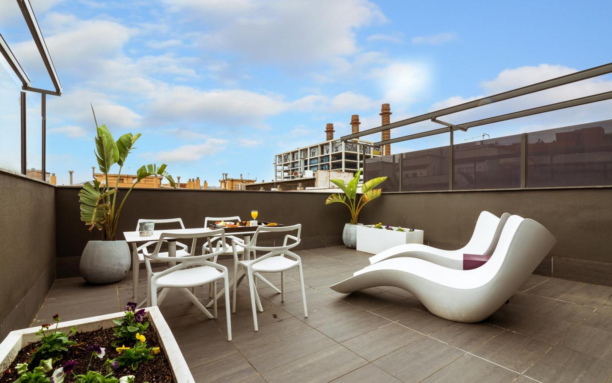 Attic terrace room includes one access to the spa per person per